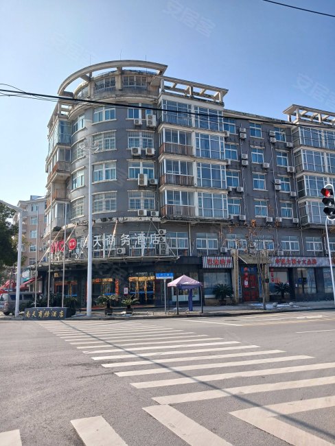 商樽街17号小区 南北通透 适合办公 居住 房东直卖全款优惠