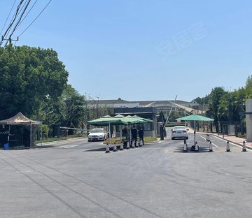 太阳岛高尔夫温泉别墅