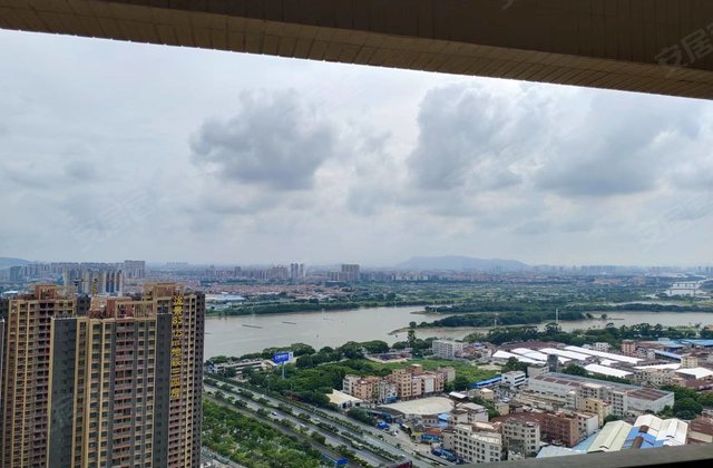 新鸿基泷景三期