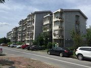 北京房产网>北京二手房>海淀二手房>四季青二手房>溪山嘉园东府里>180