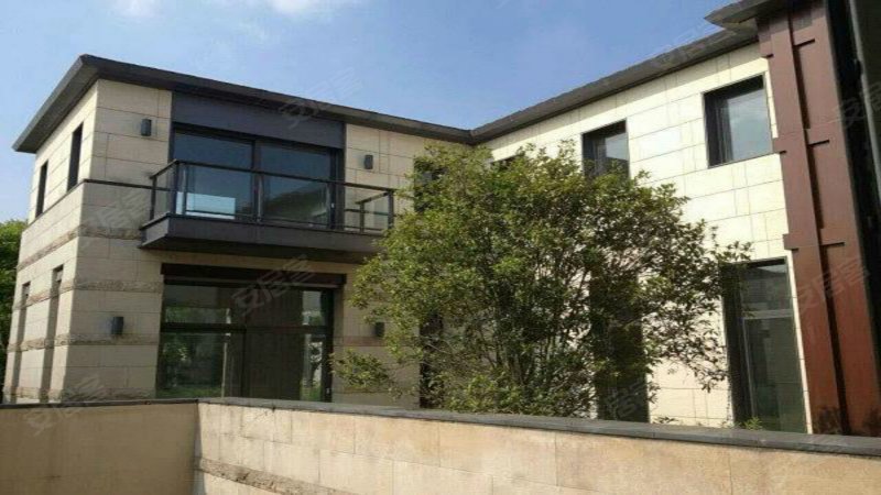 万科翡翠别墅(二期) 