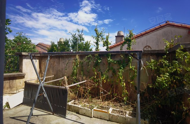 旭辉圆石滩5室2厅339㎡270万二手房图片