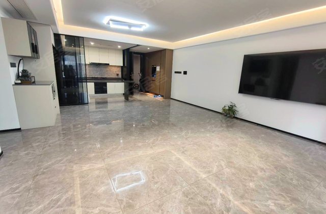 万科翡翠东方3室2厅130.63㎡235万二手房图片