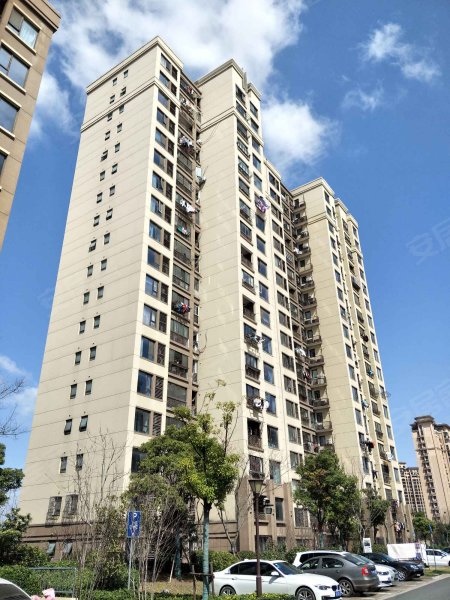 日月光伯爵天地汇景华庭(二期) 