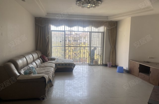 正大花园4室1厅134.79㎡28万二手房图片