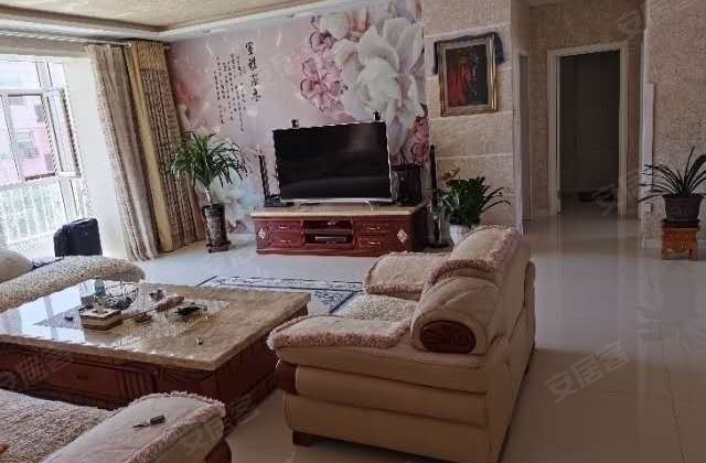 赫力警苑4室2厅172.8㎡65万二手房图片