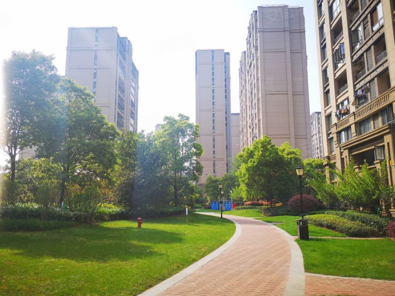 绿地悦城e区,三清山大道-南昌绿地悦城e区二手房,租房,房价-南昌安居