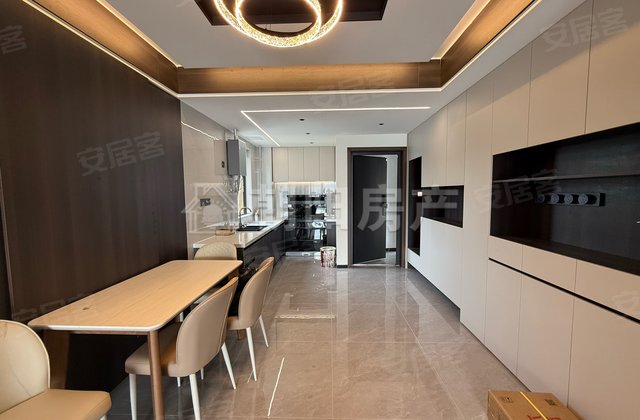 龙泉苑3室2厅133㎡89.8万二手房图片