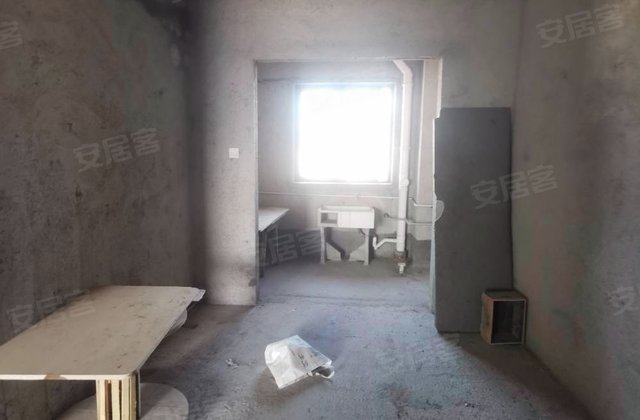 茶博汇学府壹号(三期)4室2厅126.13㎡100万二手房图片