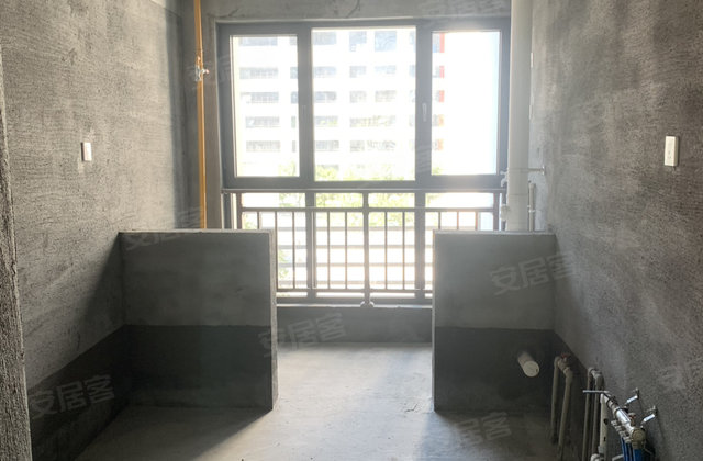 柏樾城4室2厅138㎡68万二手房图片