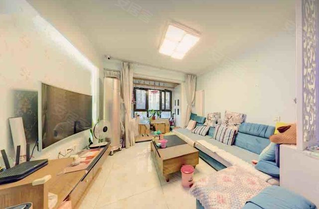 保利华庭3室2厅94.2㎡188万二手房图片