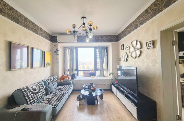 国兴北岸江山(东区)2室2厅74.45㎡102万二手房图片