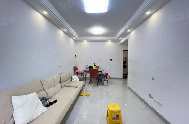 佤山凤城2室1厅75㎡47万二手房图片