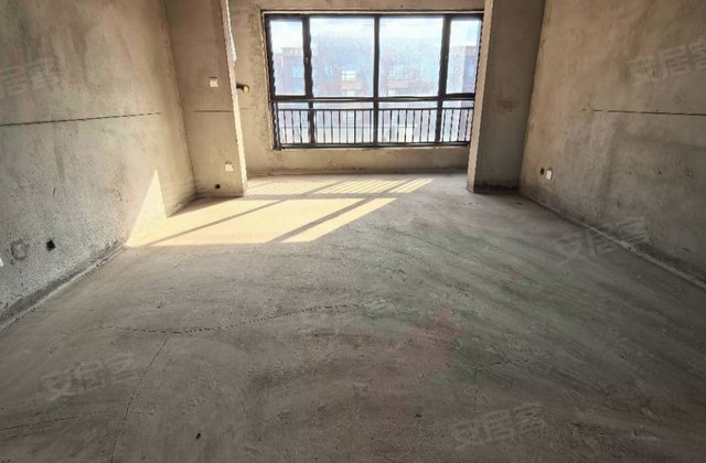 半岛星河3室2厅137㎡66万二手房图片