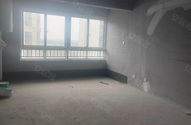 金河1号4室2厅143㎡69万二手房图片