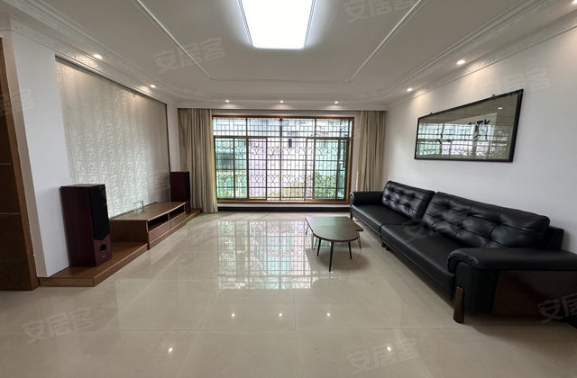 政协住宅楼4室2厅164㎡47.8万二手房图片