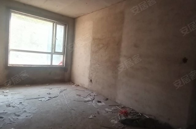 万象新城2室2厅83㎡25.8万二手房图片