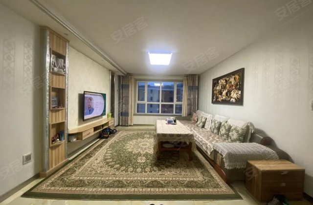 恰秀南苑小区3室2厅115㎡45万二手房图片