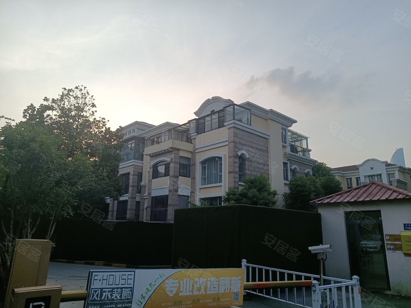 中海半岛华府(北区别墅),环洲路,星湖街-苏州中海半岛华府(北区别墅)