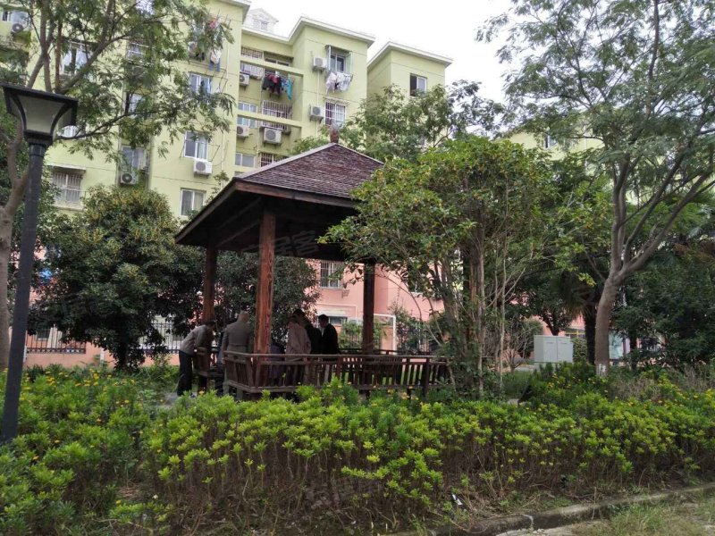 银春小区一村二街坊 