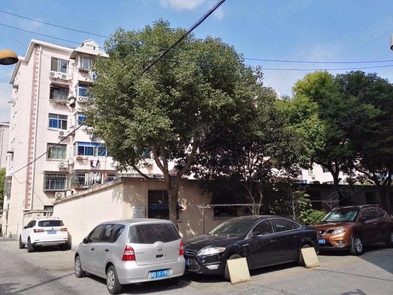 凌兆路285弄小区 