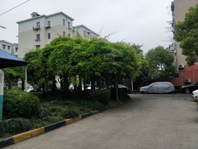 龙潭小区,灵石路1123弄,沪太路1170弄,灵石路1201弄-上海龙潭小区二手