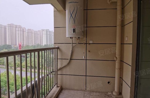 双龙家园3室2厅110㎡38万二手房图片