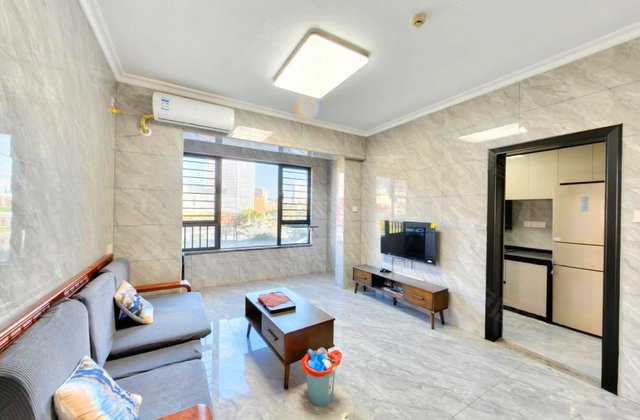 兴东花园2室2厅83.97㎡132万二手房图片