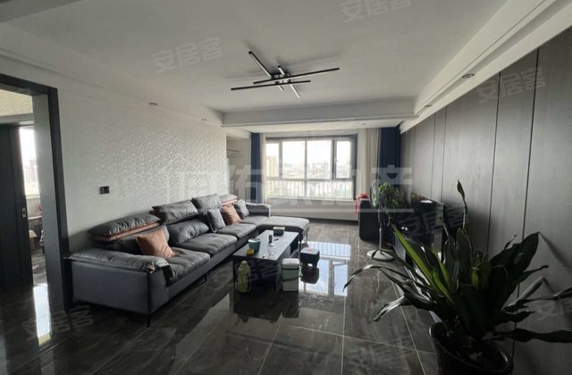 鹿王芳草地3室2厅123㎡69.8万二手房图片