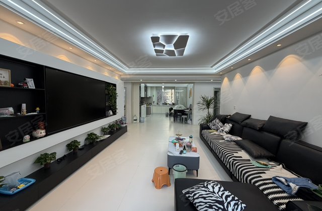 御龙瀚府3室2厅153㎡102万二手房图片