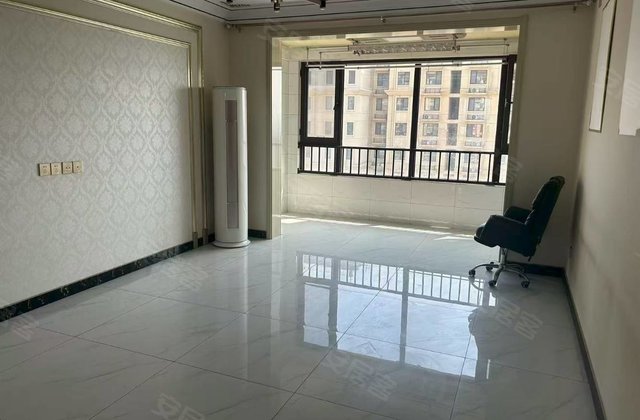 银河御府3室2厅118㎡102.5万二手房图片