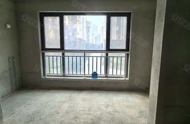 龙湖壹号幸福城3室2厅141㎡155万二手房图片