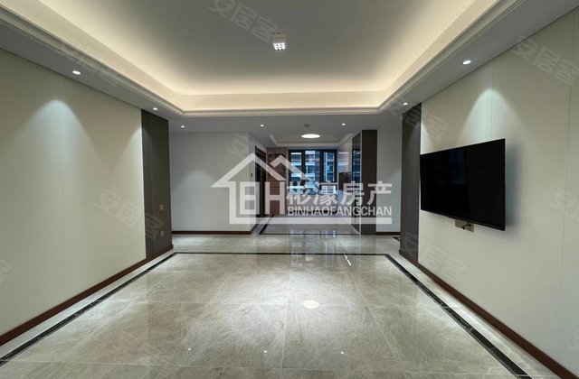龙湖春江郦城4室2厅124.3㎡210万二手房图片