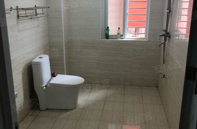 武圣苑汉津花园2室2厅120㎡20万二手房图片