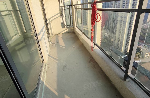 黄石下陆万达广场3室2厅104㎡40万二手房图片