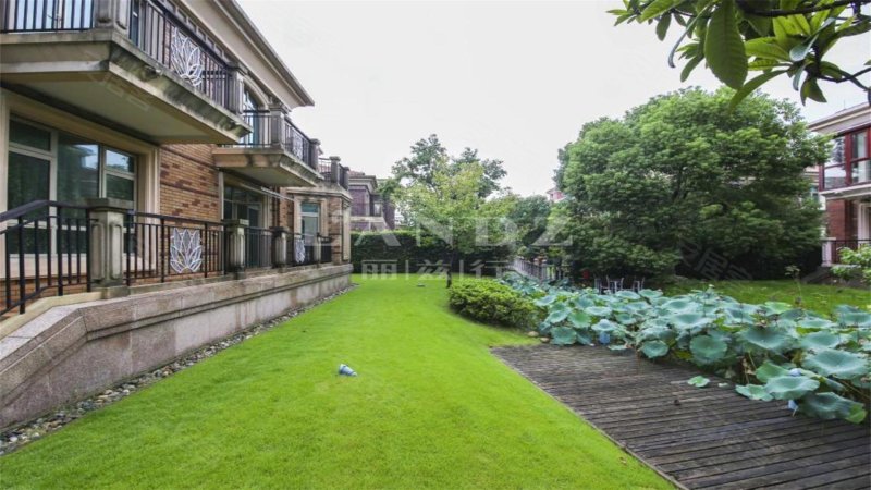 君临天下花园(别墅) 