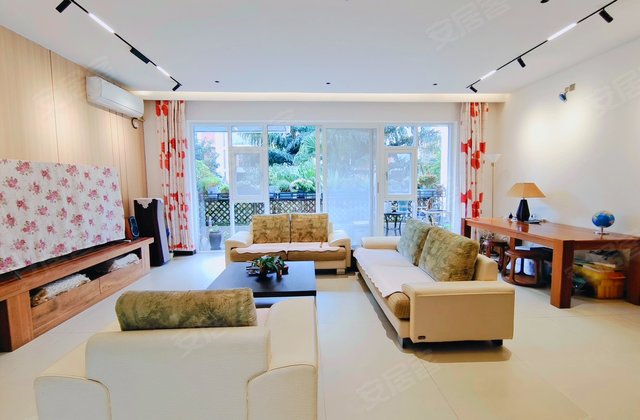 湖畔之梦5室2厅261.74㎡350万二手房图片