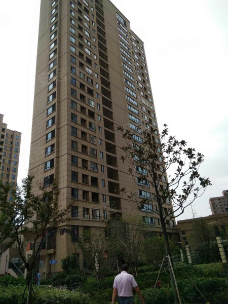 万立城(公寓住宅)