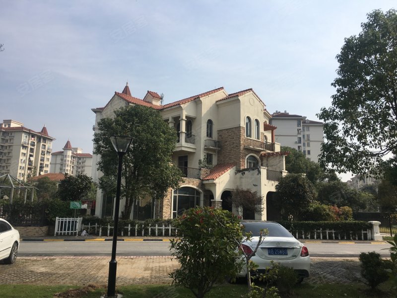 碧桂园翠堤春晓(别墅)