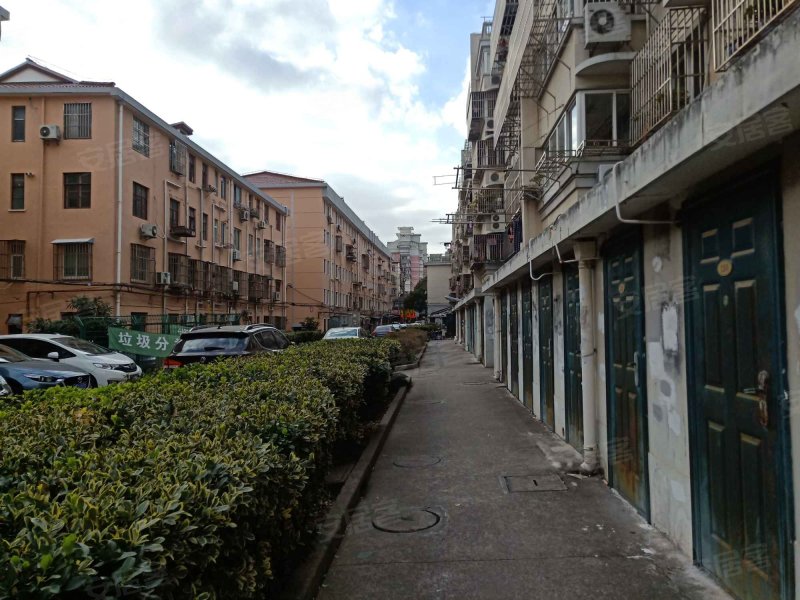 城基路148弄小区 