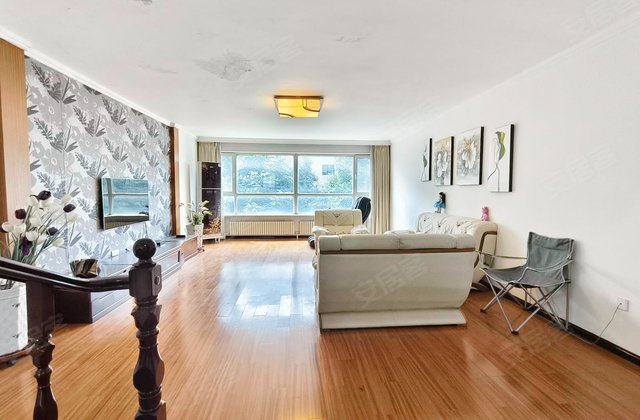 高新怡众名城4室2厅178㎡99万二手房图片