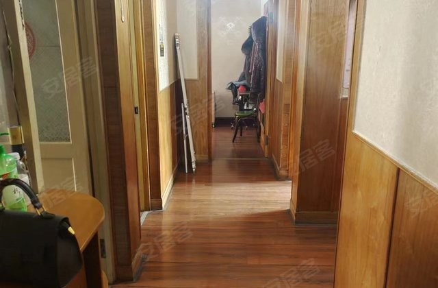 塔城市生产街外贸小区3室1厅97.37㎡38万二手房图片