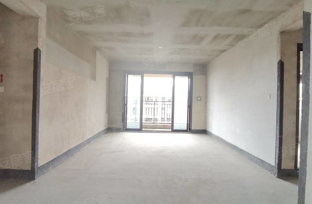 彰泰城5室2厅122㎡39.8万二手房图片