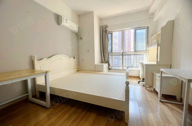 蓝岸3g1室1厅42㎡50万二手房图片