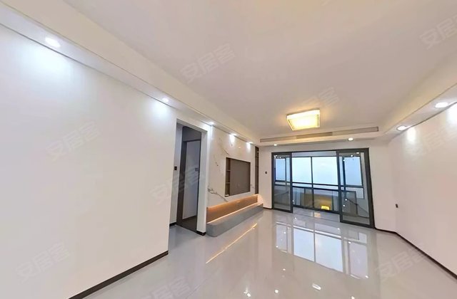 富嘉名城4室2厅149㎡88万二手房图片