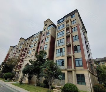 蓝天水岸花园