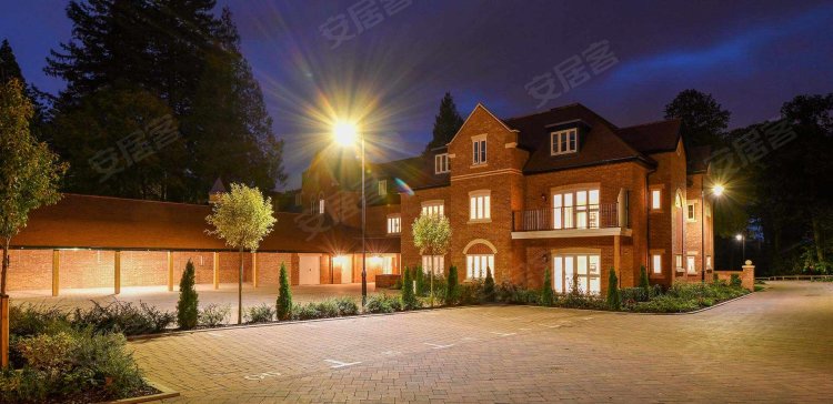 英国大伦敦约¥592万总价66万入住林间田园住宅新房公寓图片