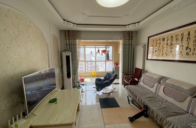 安嘉花雨馨洋房 南北通透 带车位 满五   电梯房3室2厅1卫129㎡南北