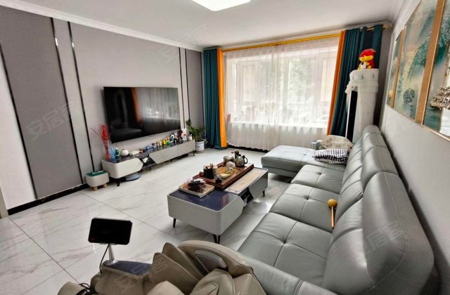 书香名苑南区3室2厅130.77㎡89.9万二手房图片