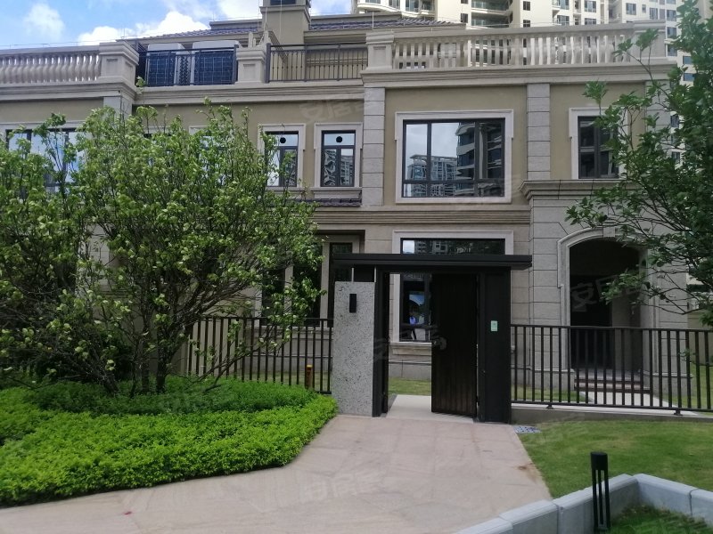 畔山中心城(别墅)